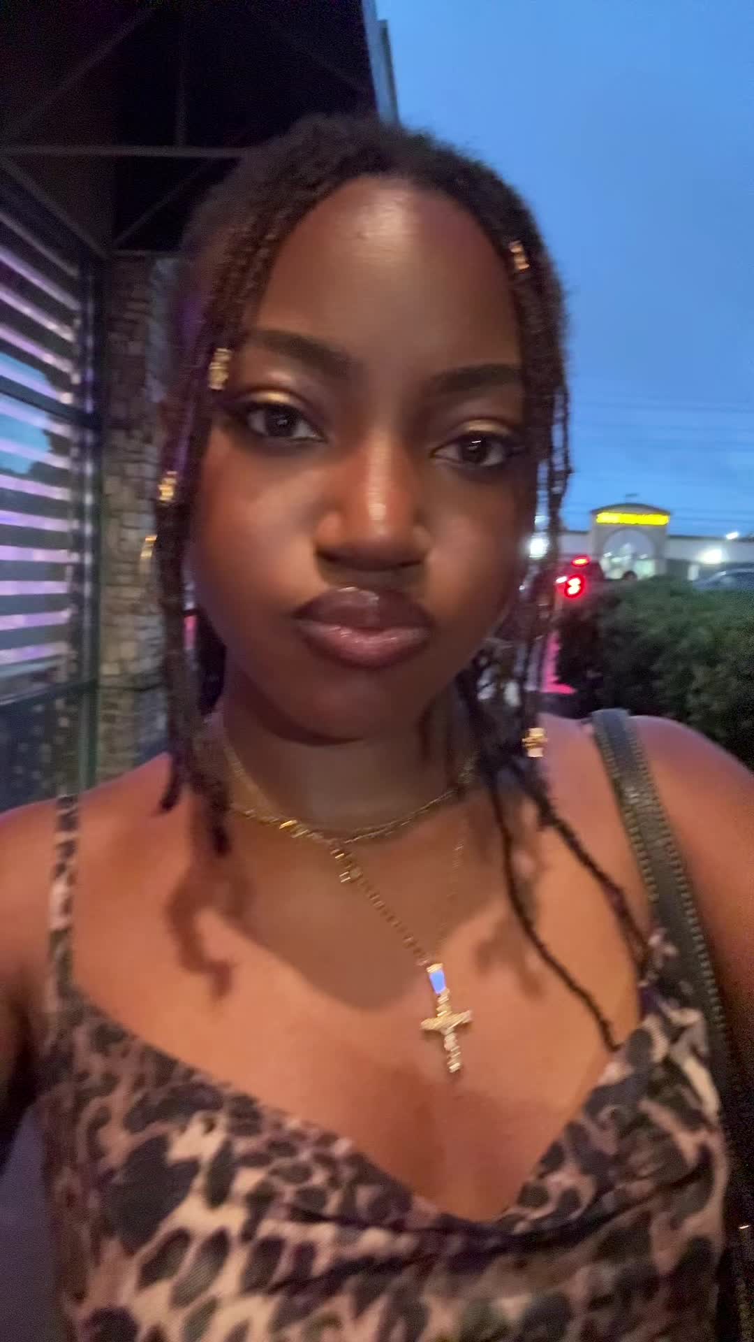 @Leilani.alex018