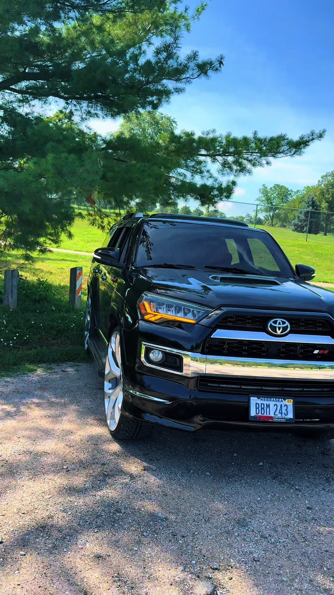 @4runner limited