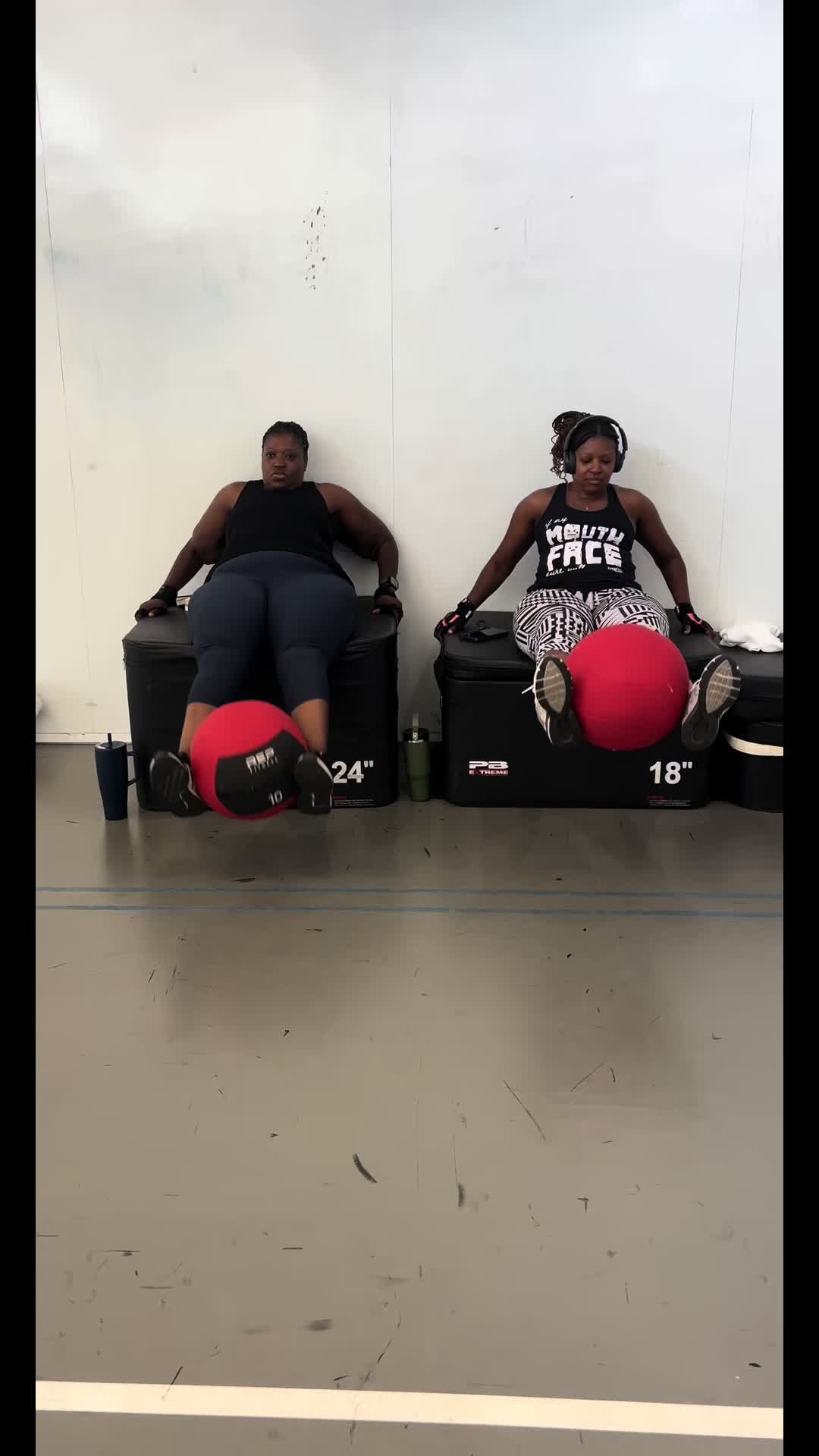 @Twin2FitLife 🏋🏿♀️❤️