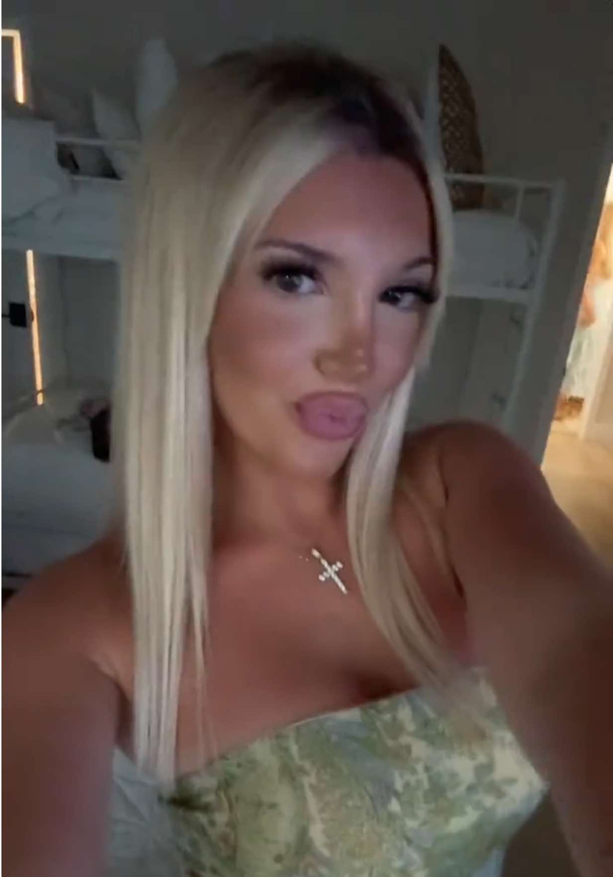 @NIKKI DALESSANDRO