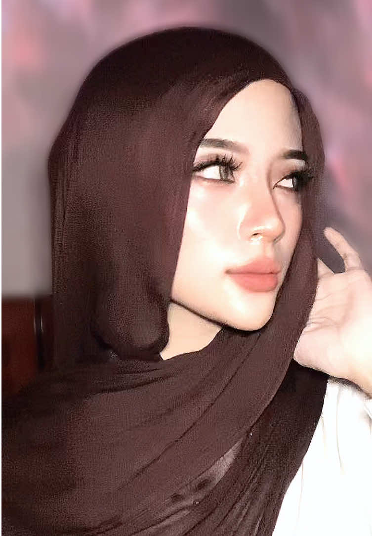 @byfarahdhiya 🫧