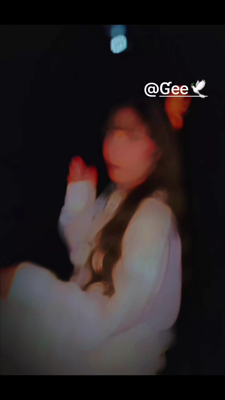 @فانز غنوة gee❤️ ٢