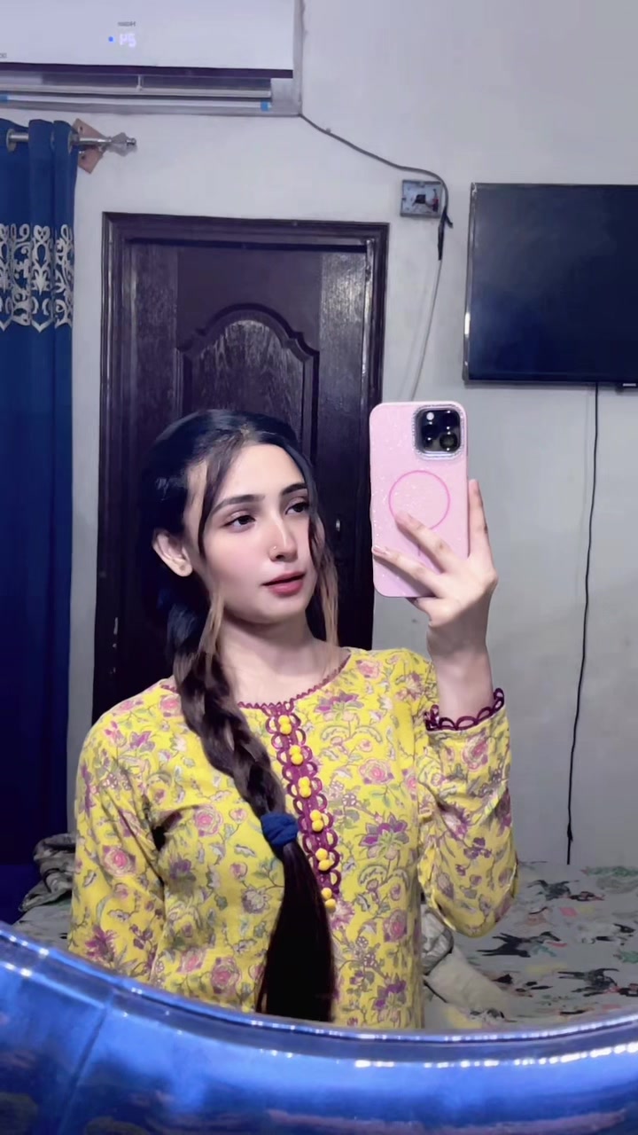 @Dania khan🎀