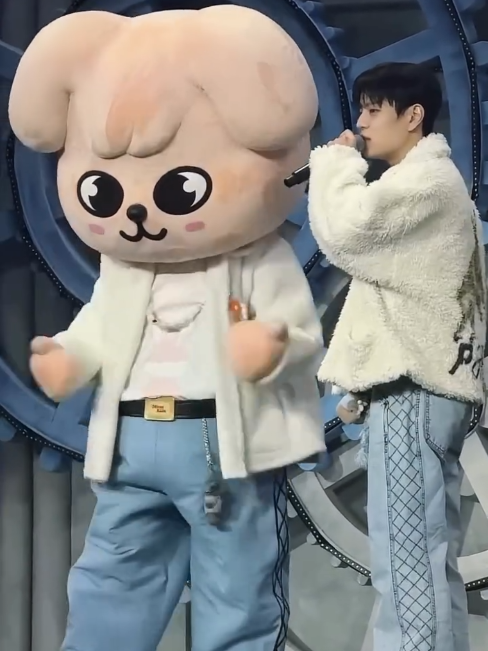 @๐๐ฒ๐ฎ๐ง๐๐ข๐ง_