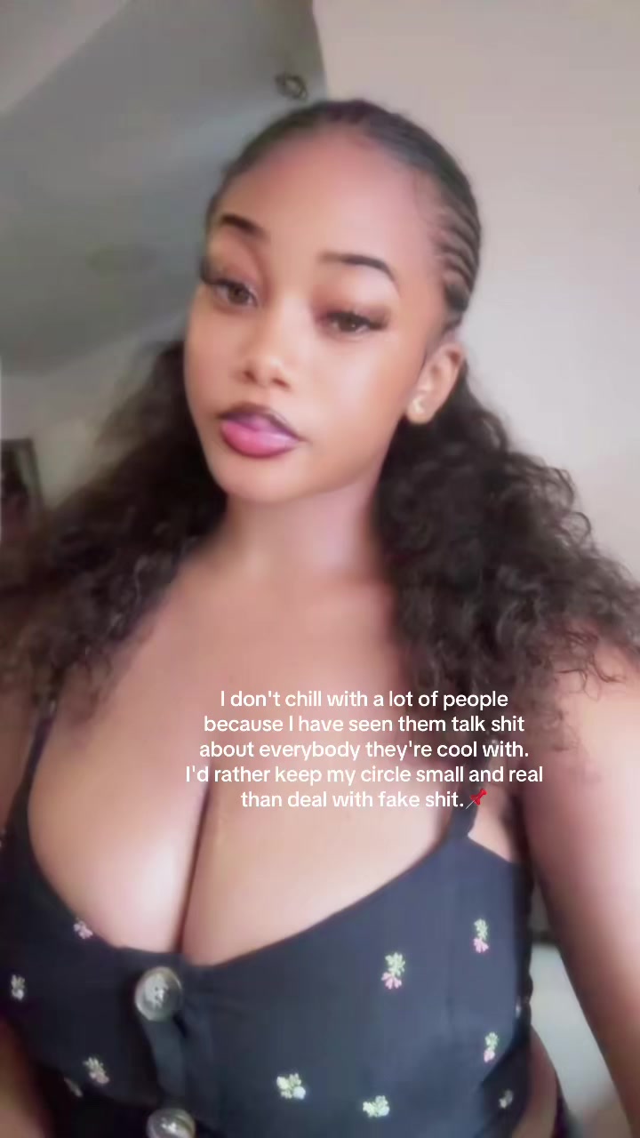 @Cassandra🌸