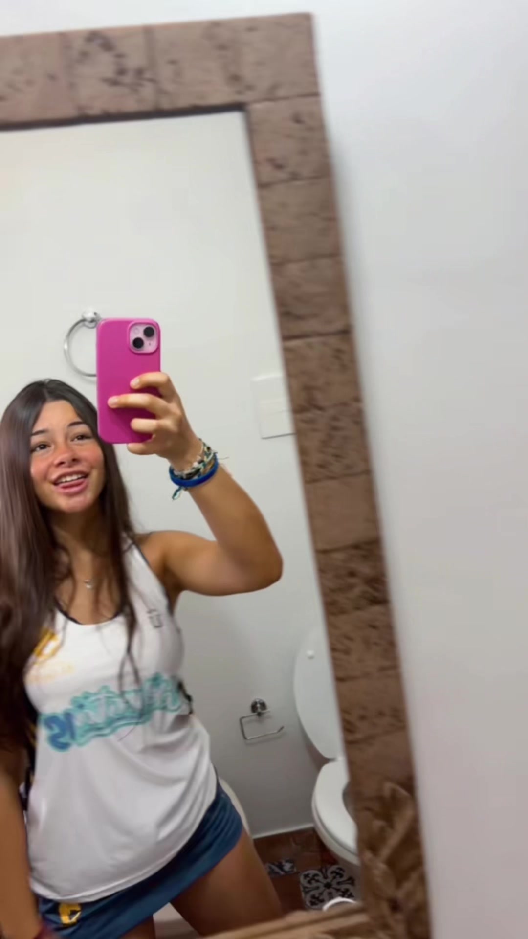 @n00sst11_