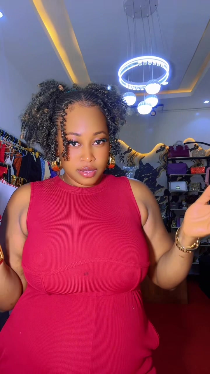 @GouraFashionShop(GouralaBombe)