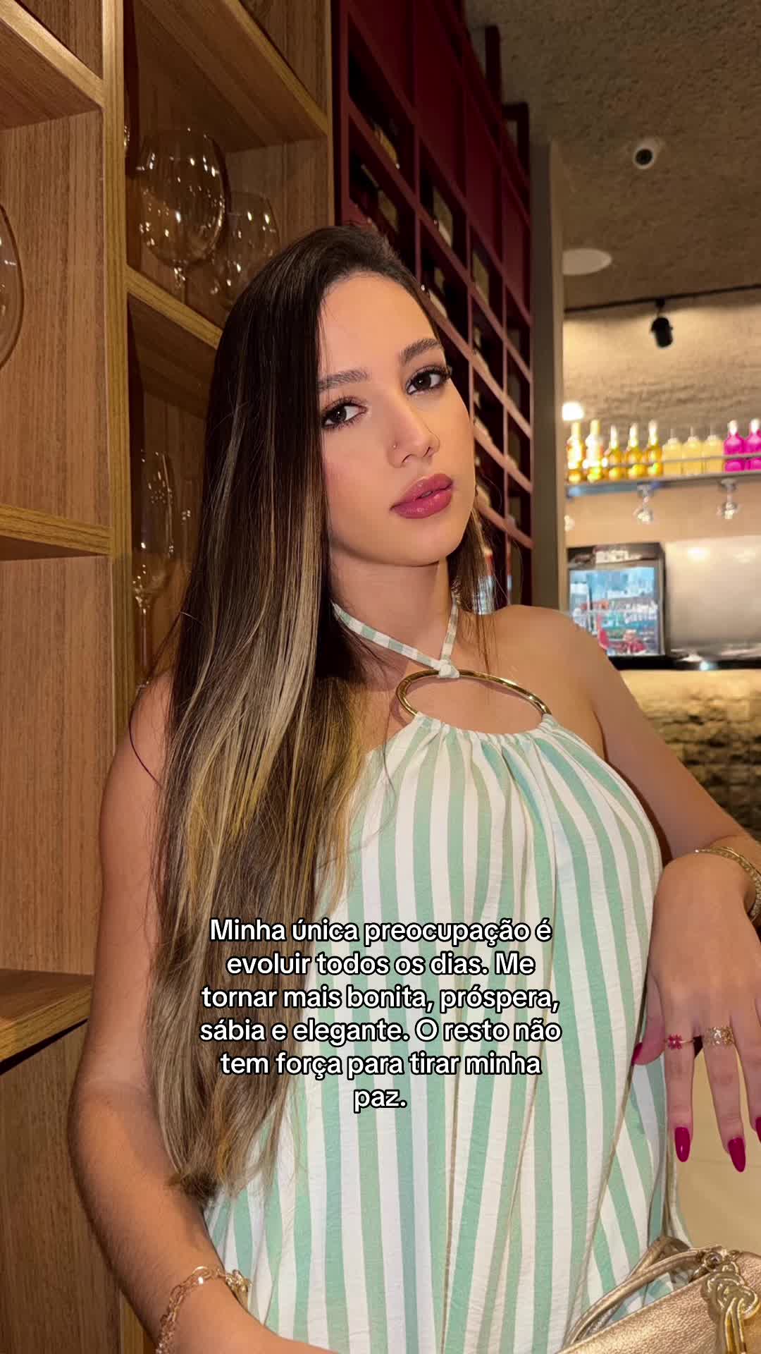 @Lunna Tauany