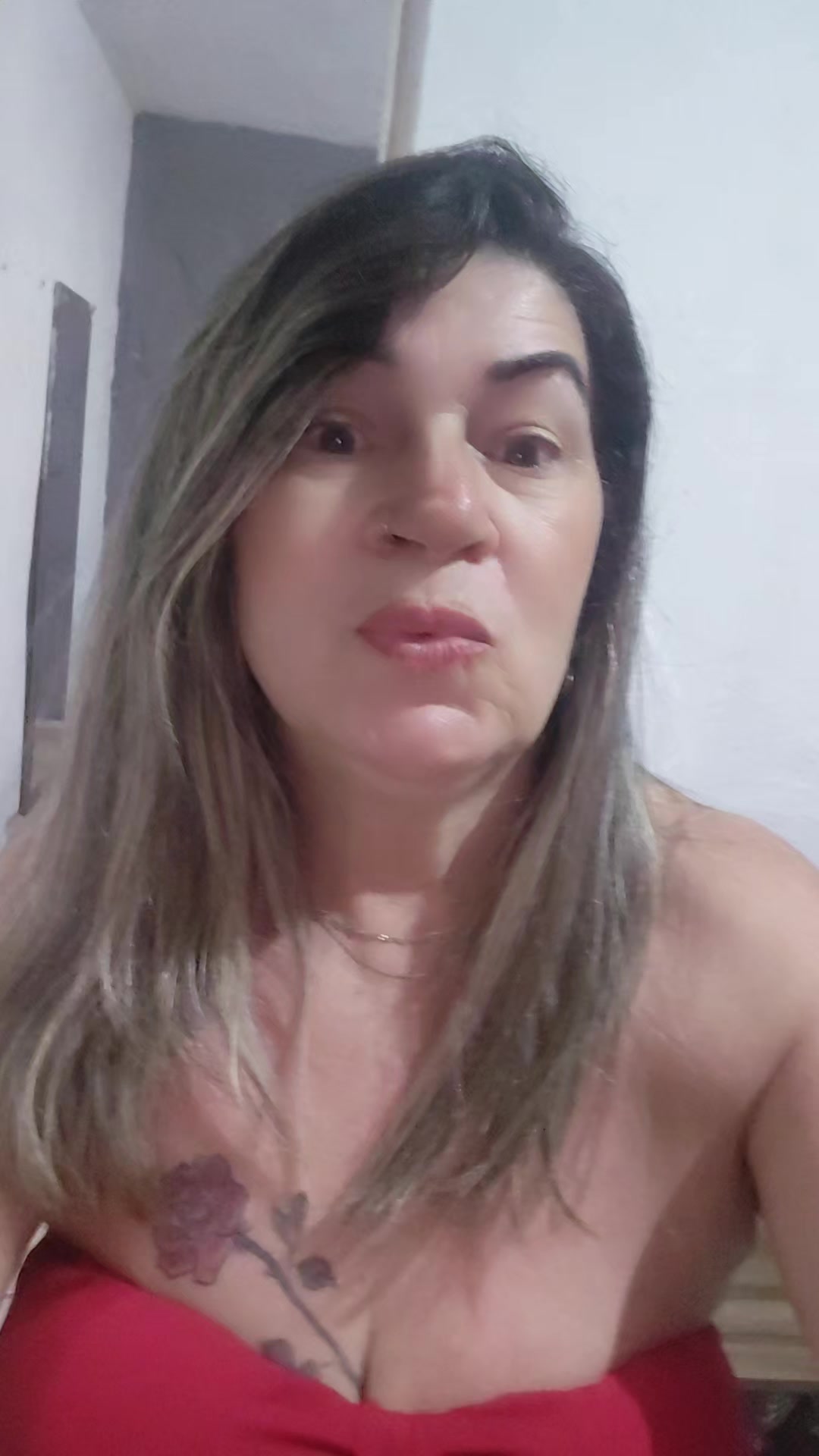 @Lucia Lins