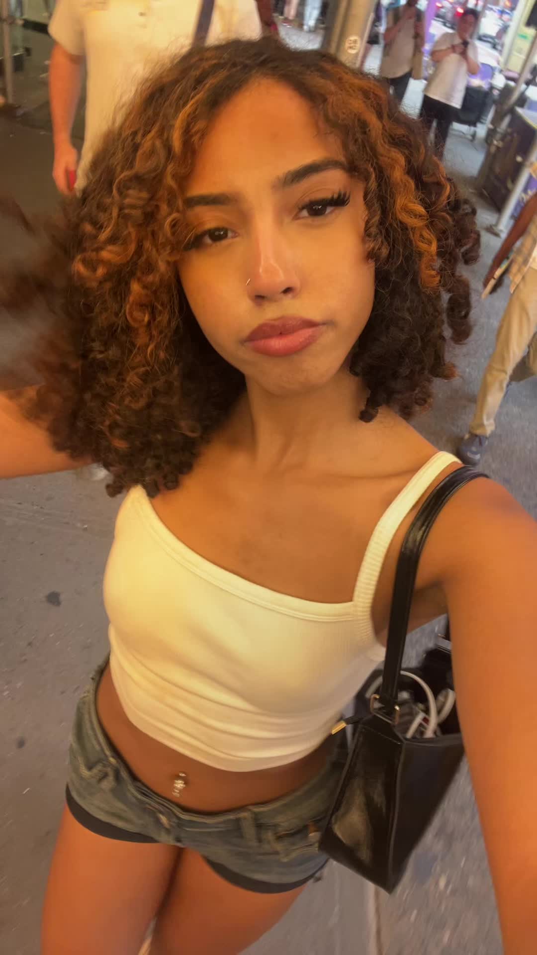 @Jamie 𝜗𝜚