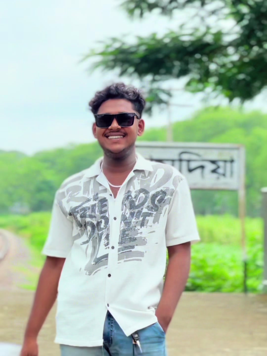 @𝐒Ĩyꫝɱ ╰‿╯