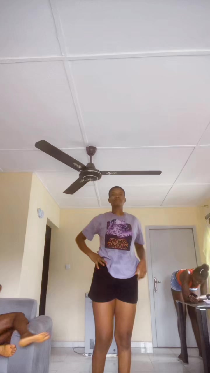 @Vivian🏀⛹️♀️🇳🇬