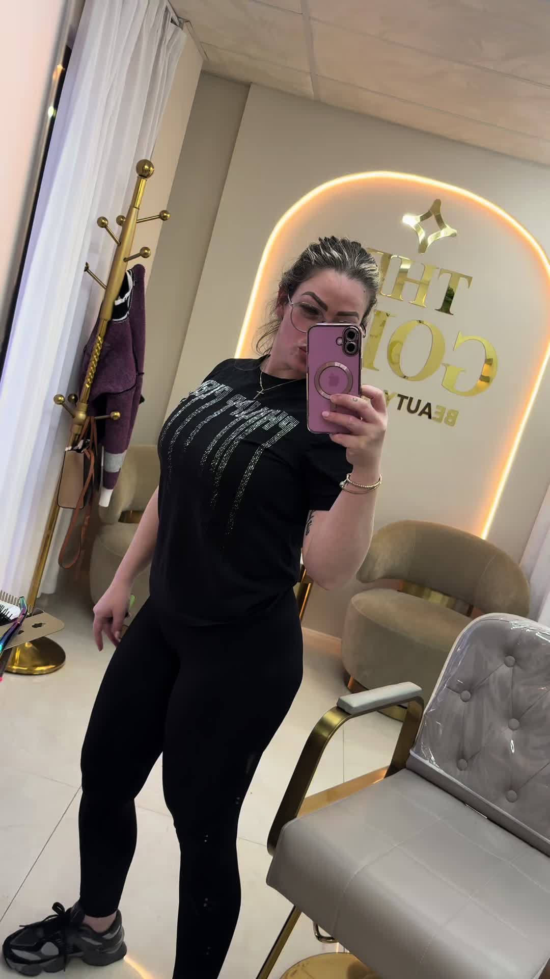 @anisleidy9104