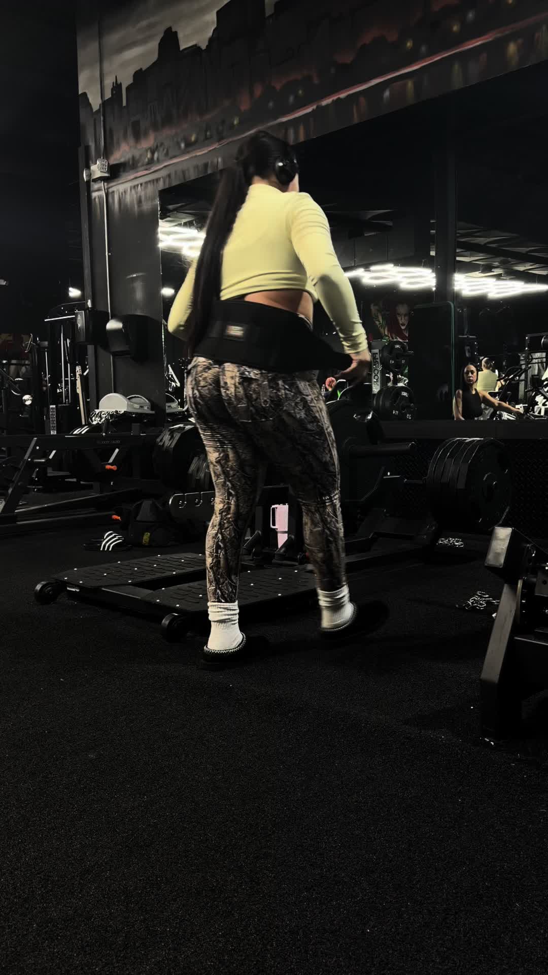 @nissiswrld