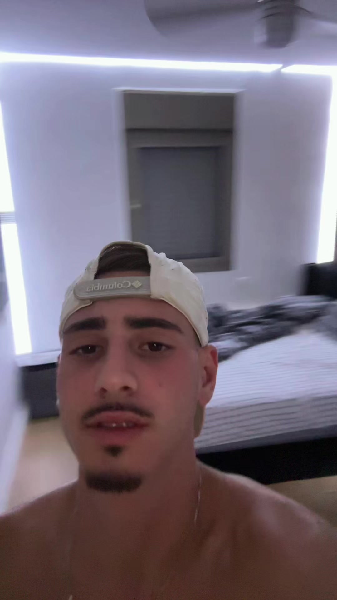 @777