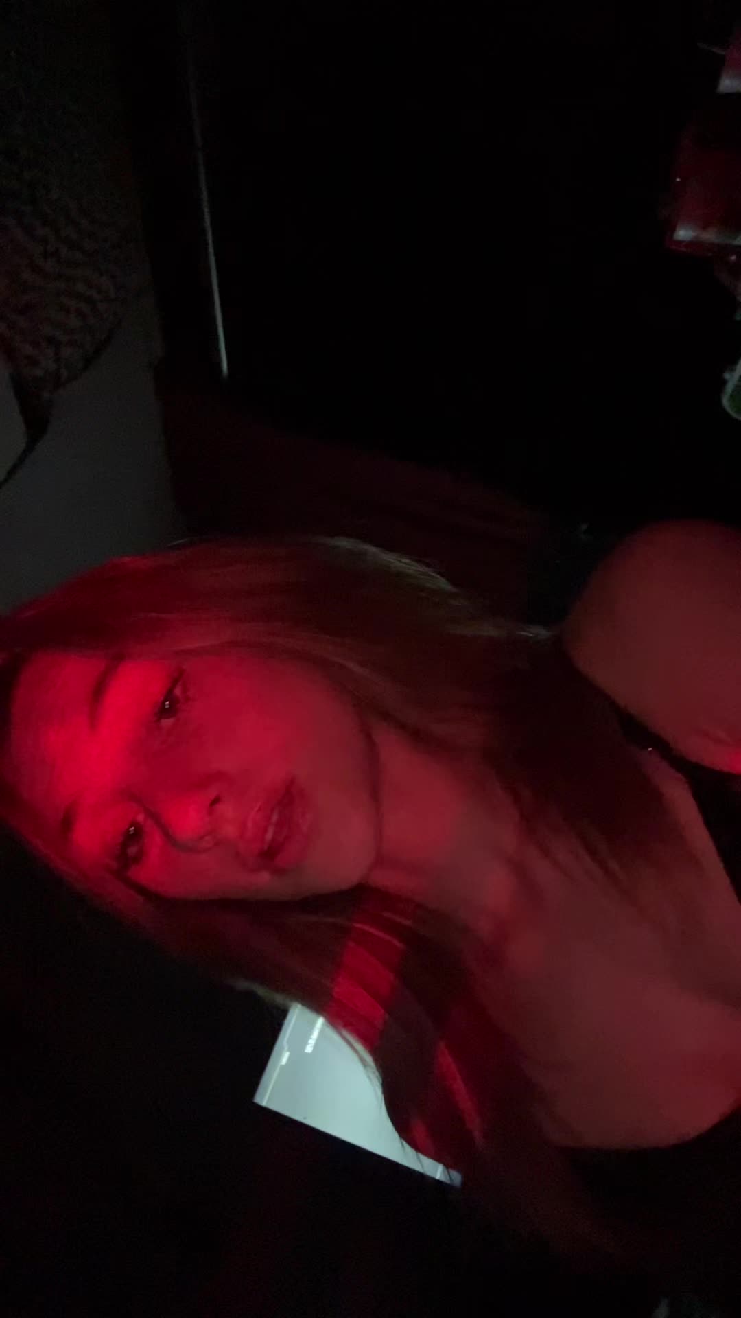 @Sierra_Henson
