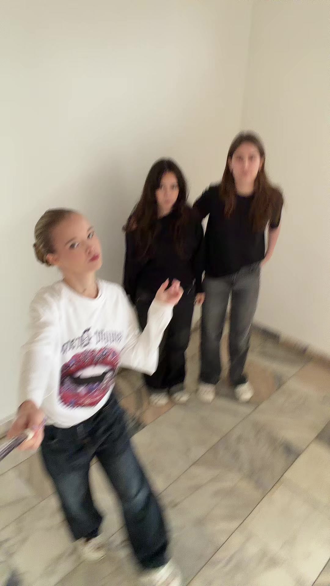 @KimЧешка