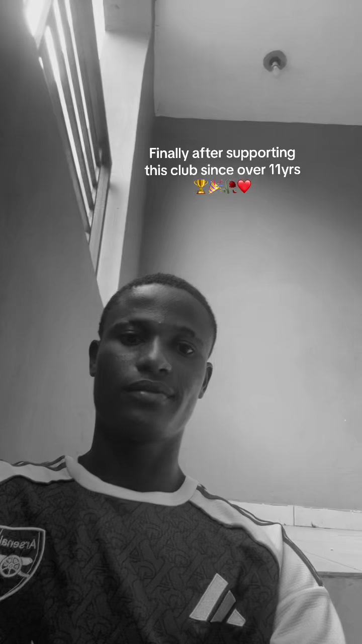 @Alexis meche7 ⚒️❤️🤍🏆