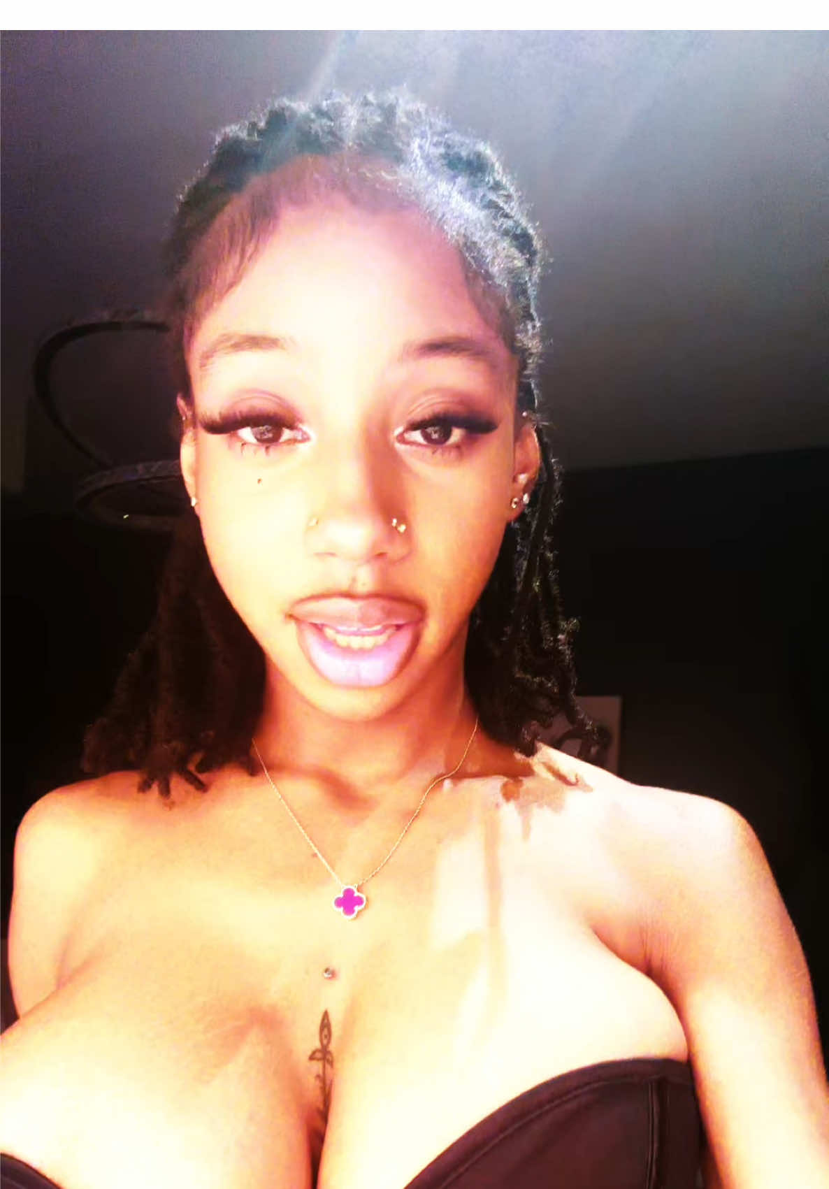 @kayaeckles
