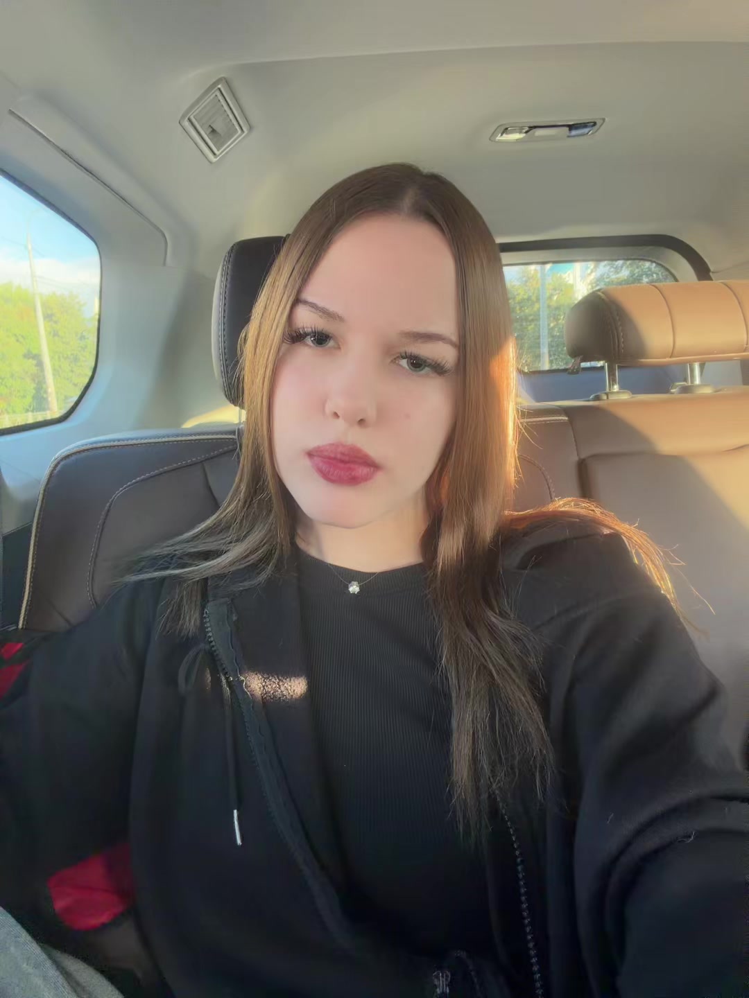 @katkaaati