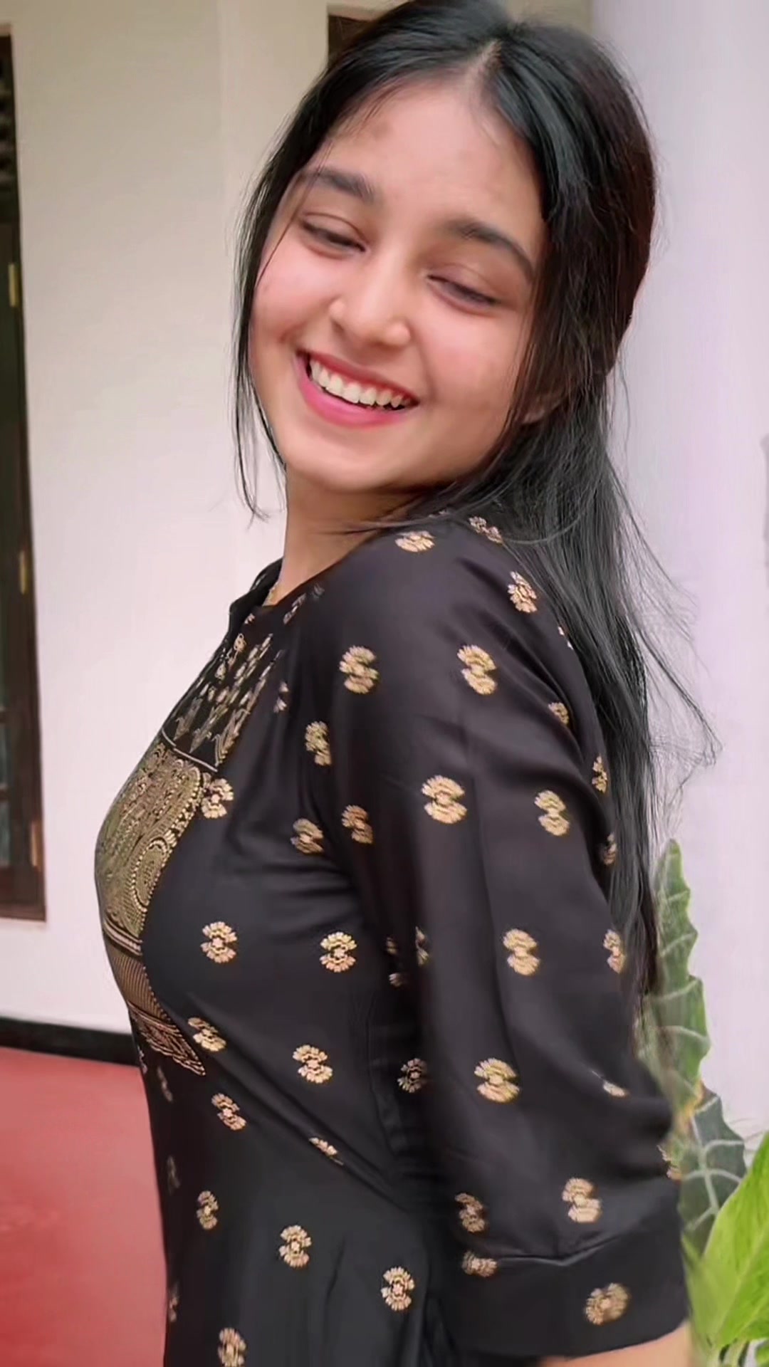 @MiLa🪷மிலா