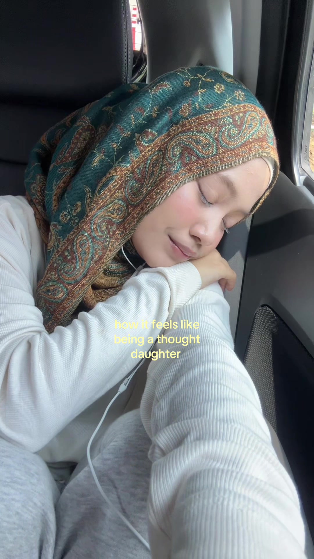 @arissa