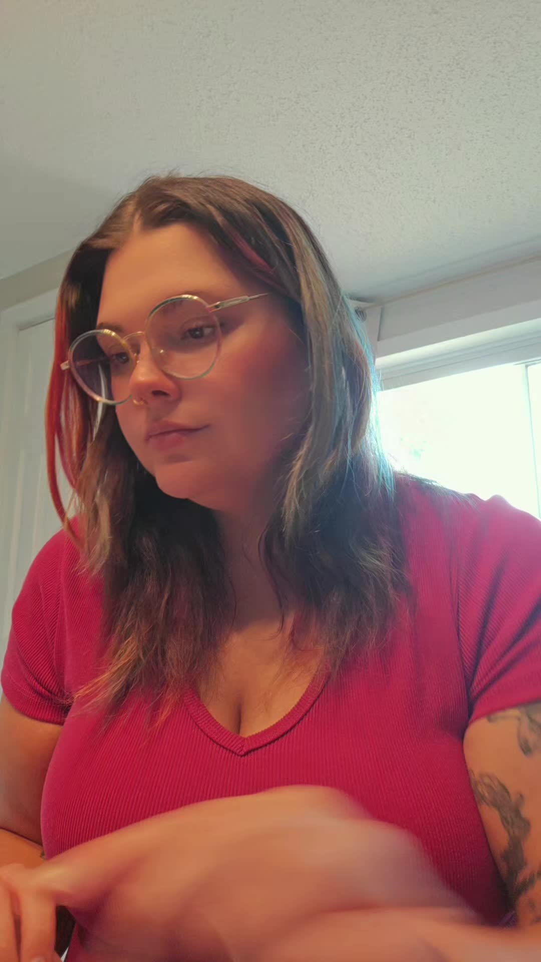@arilyyby2