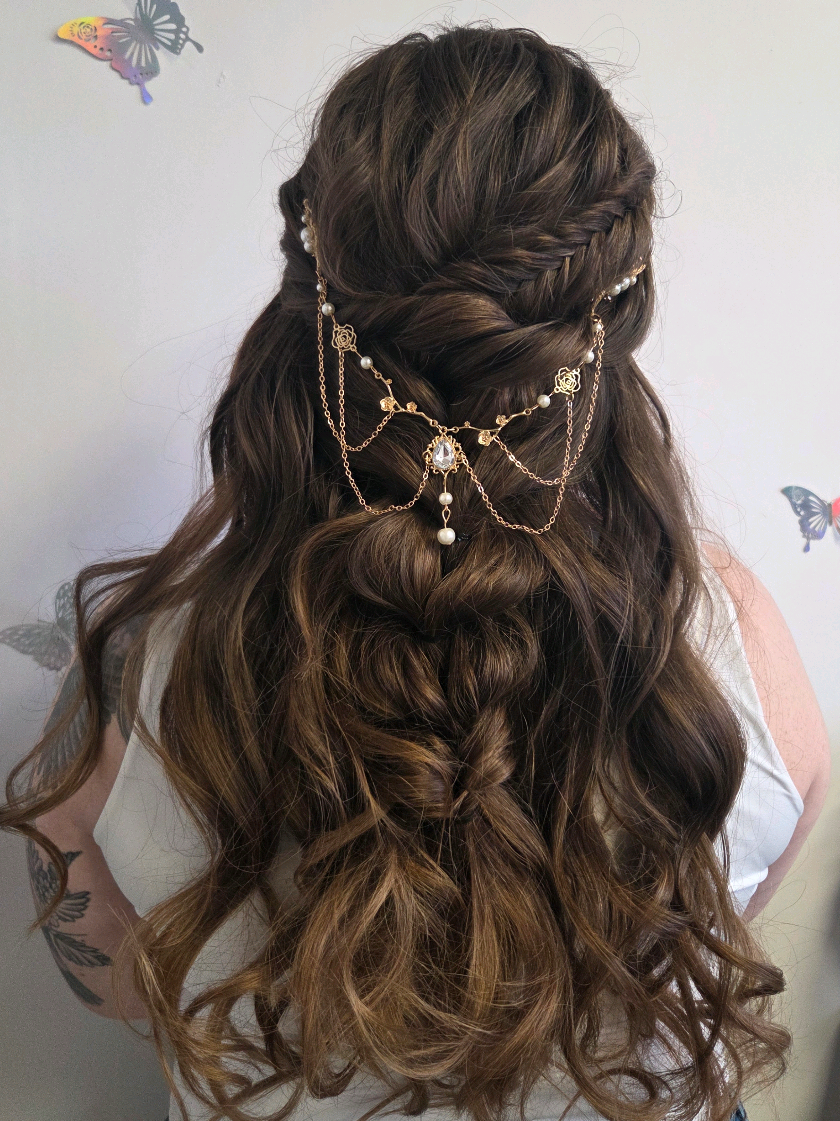 @Kirby ✨️ bridal hairstylist