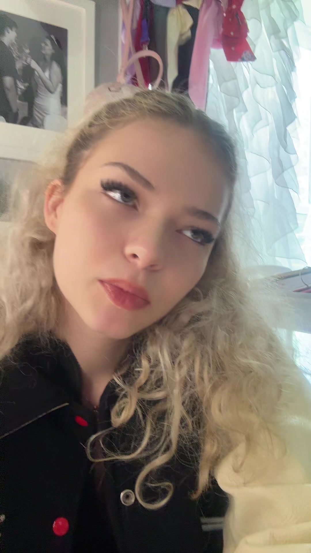 @ℳ✨🐆🍷