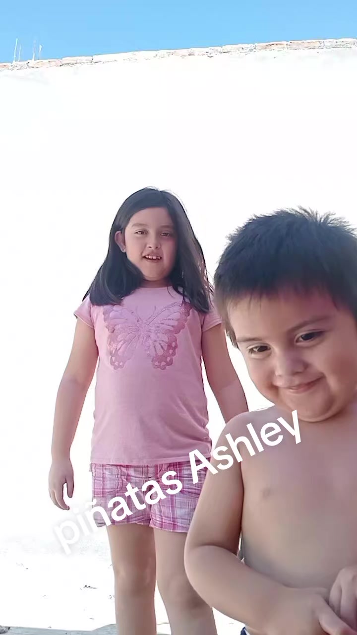 @Marisol&Ashley18