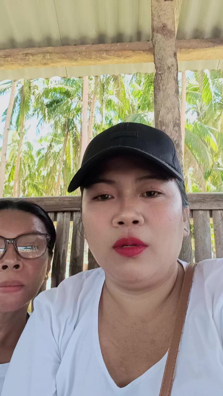 @Leah Briones