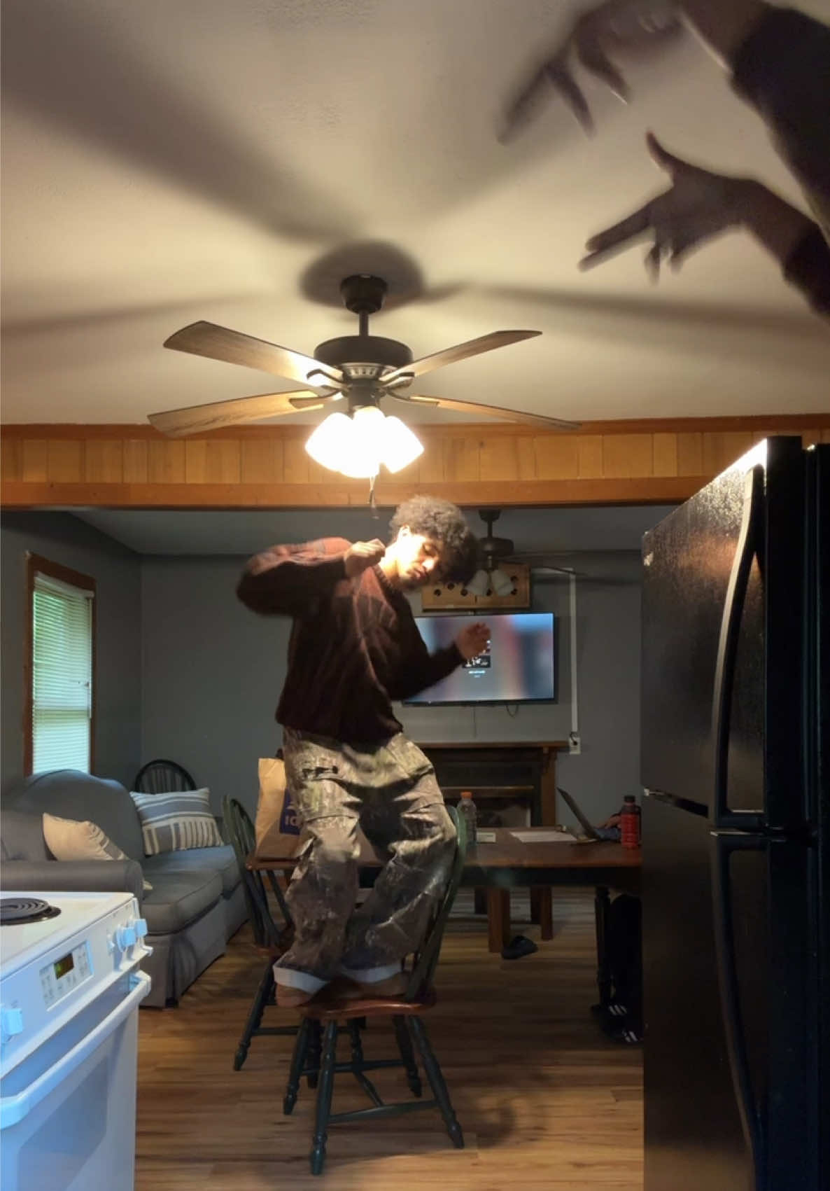 @ty 𝜗𝜚 ⊹