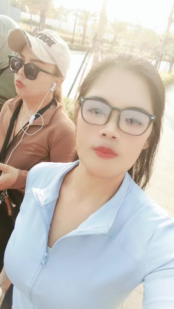 @ameliaeca
