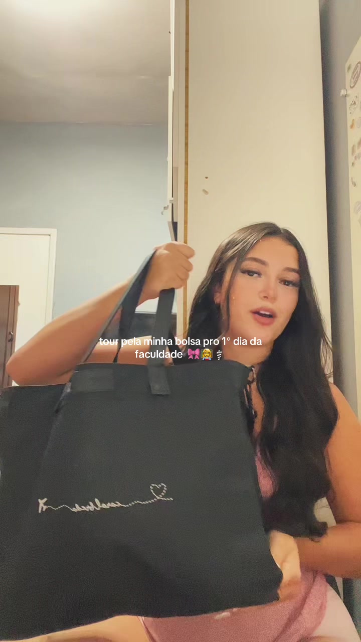 @carolinabreda_