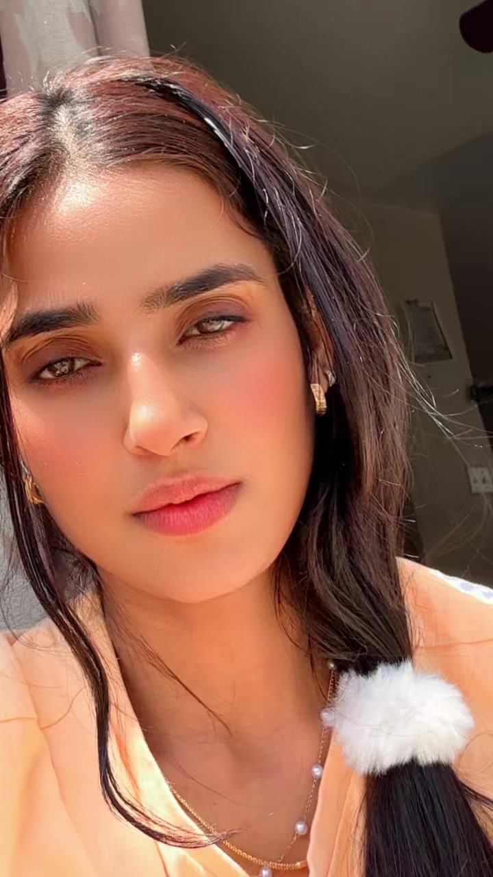 @Rosy_sodhi