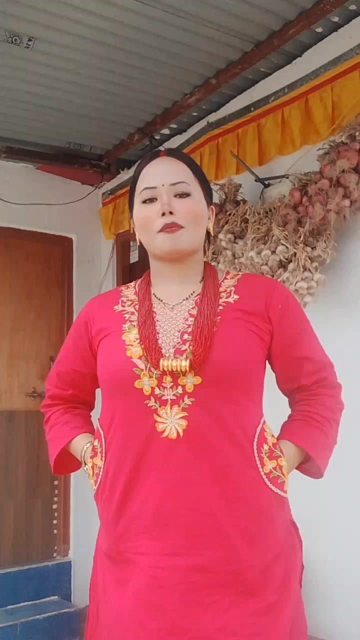 @रचना बुर्लाकोटी सिटौला❤️