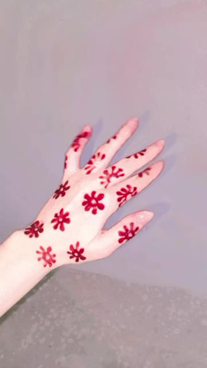 @کوئی اپنا نہیں💔