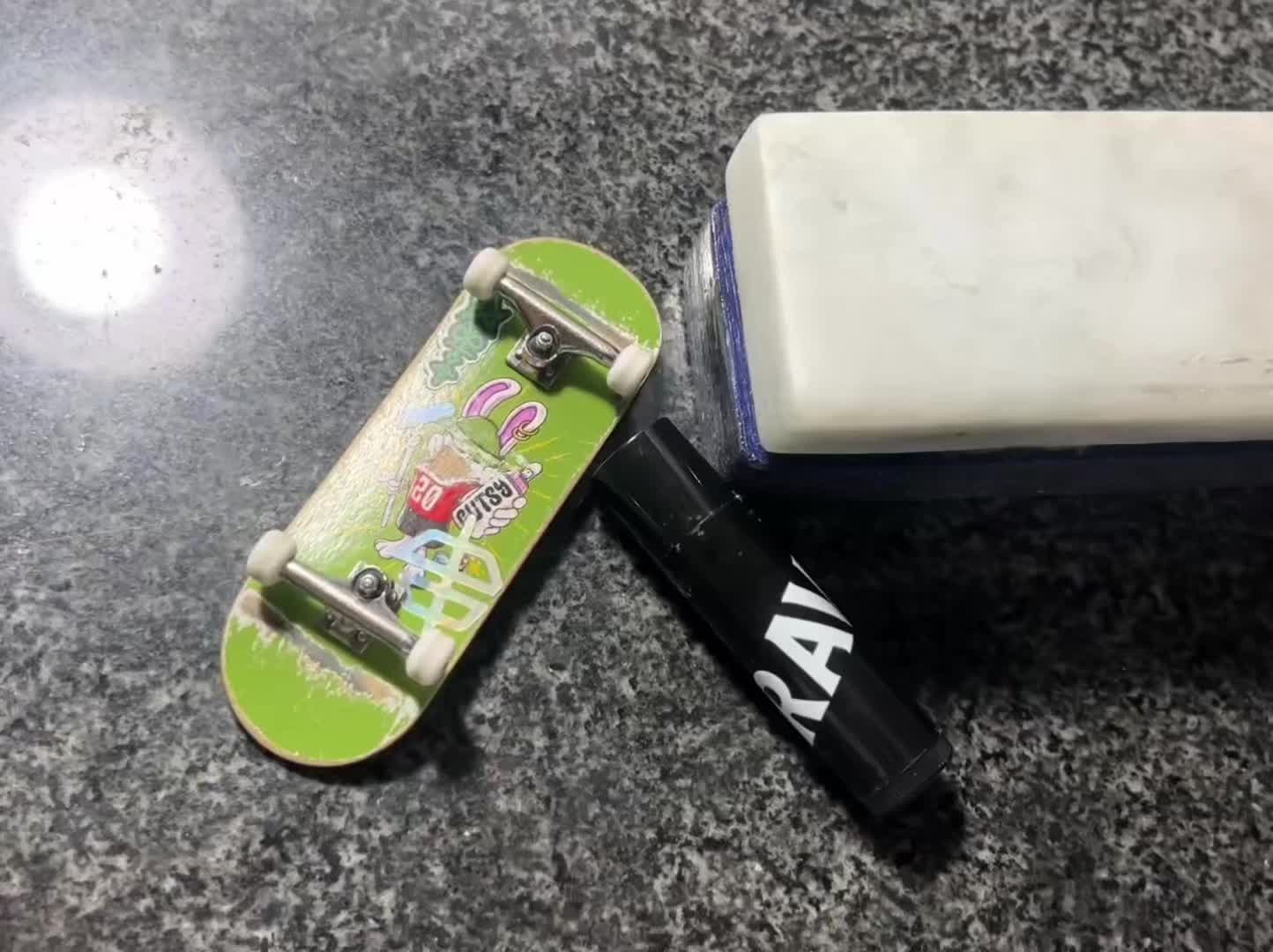 @4Davoys