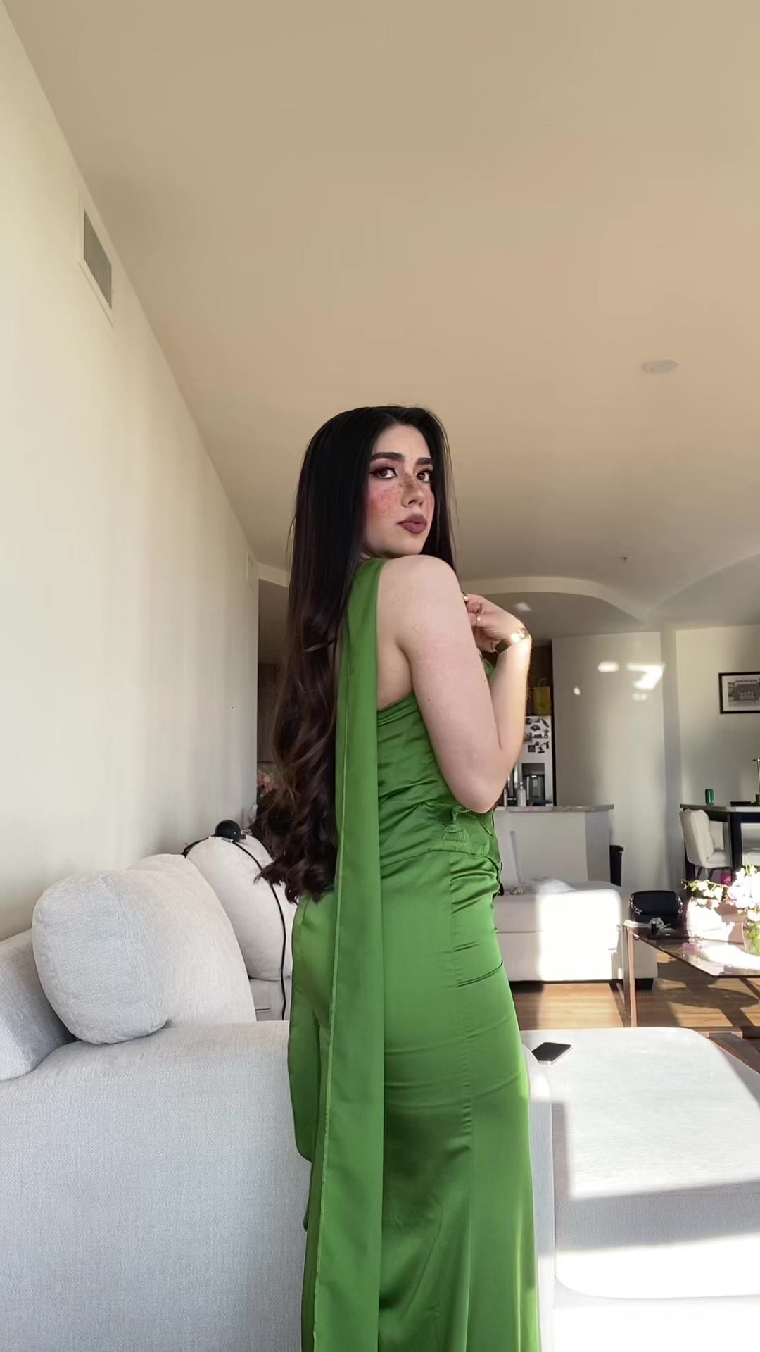 @𝐍𝐢𝐜𝐨𝐥𝐥𝐌𝐞𝐥𝐞𝐧𝐝𝐫𝐞𝐳