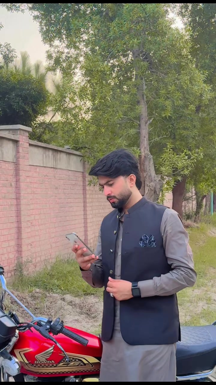@SHARARTI MIRZA😎♥️
