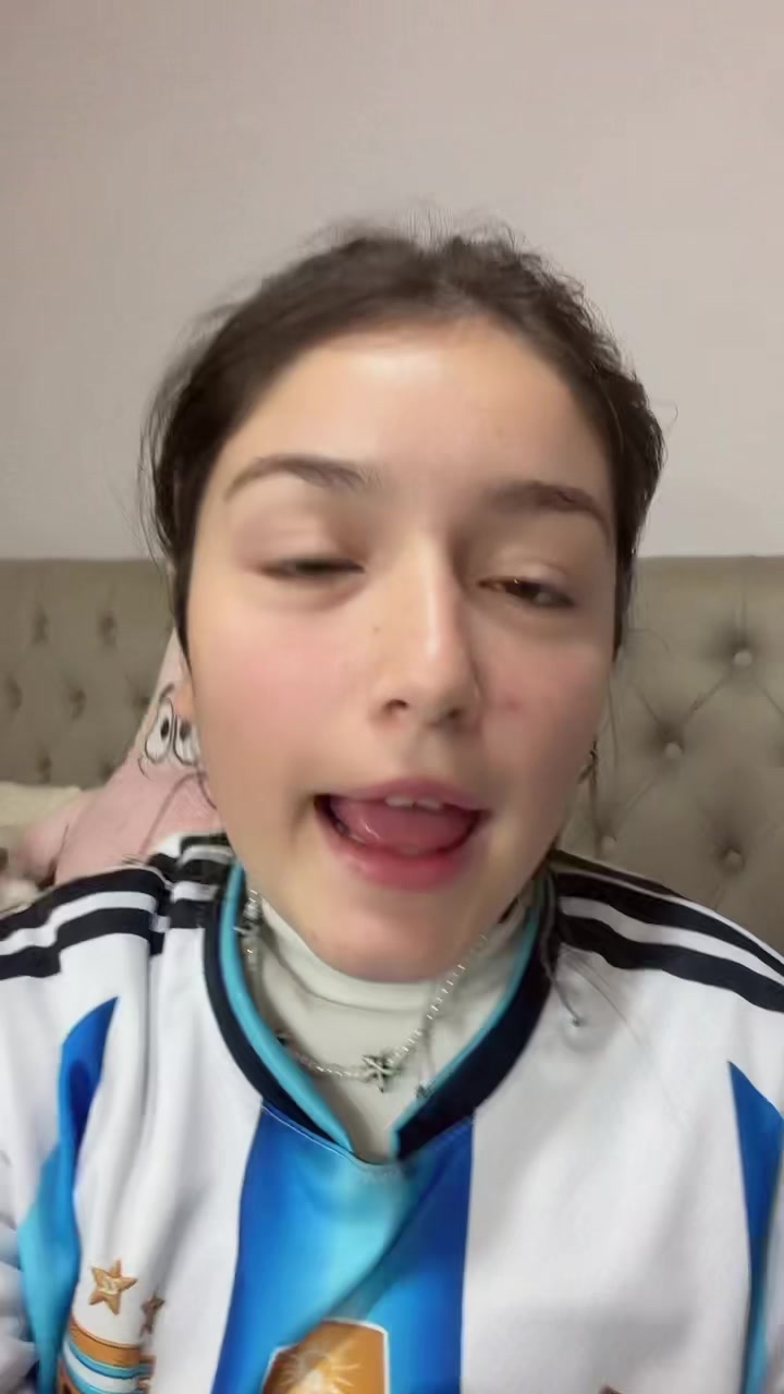 @Eliluna72