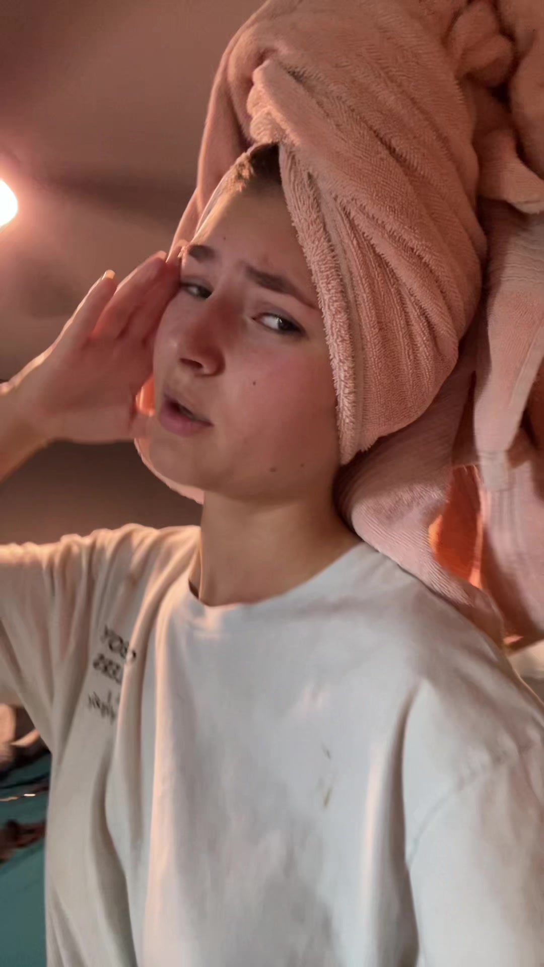 @️