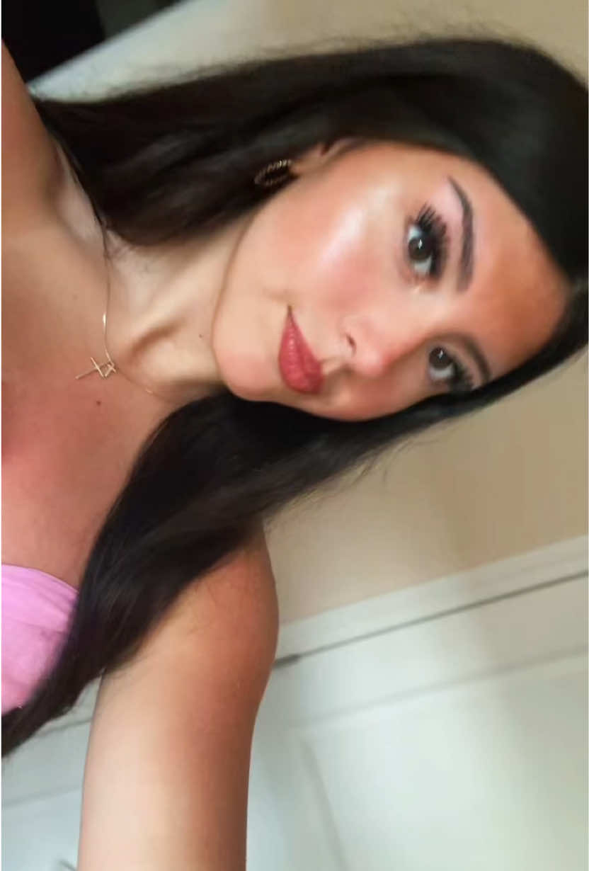 @valentina 💋🧸🥂🪩🪽