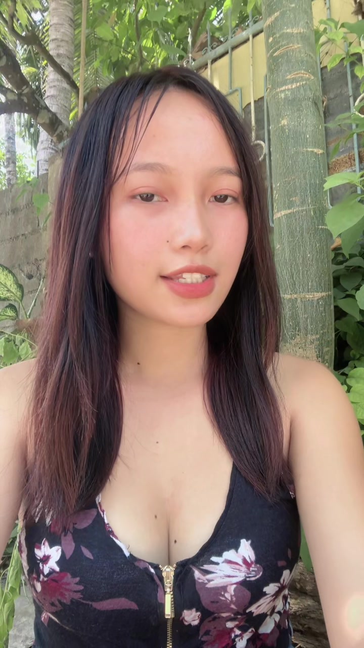 @Dimple💋