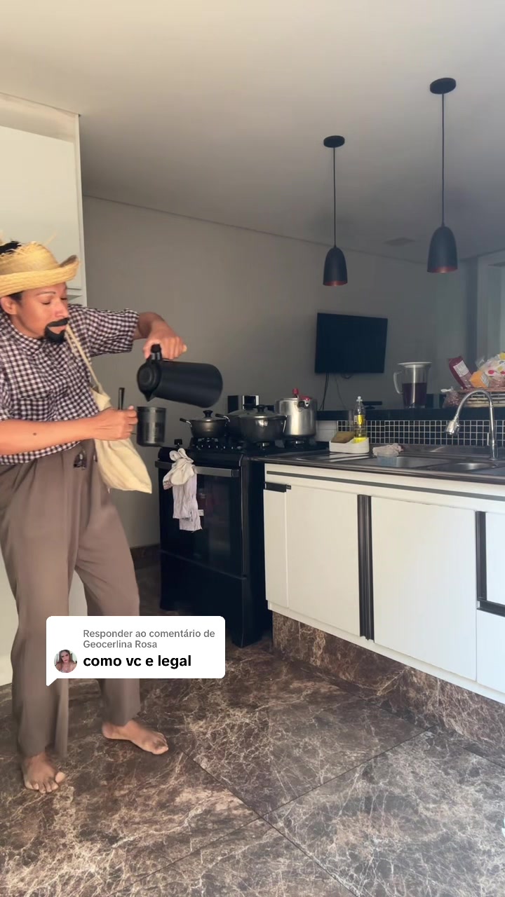 @Néiapop(A famosa Dona Rosa)