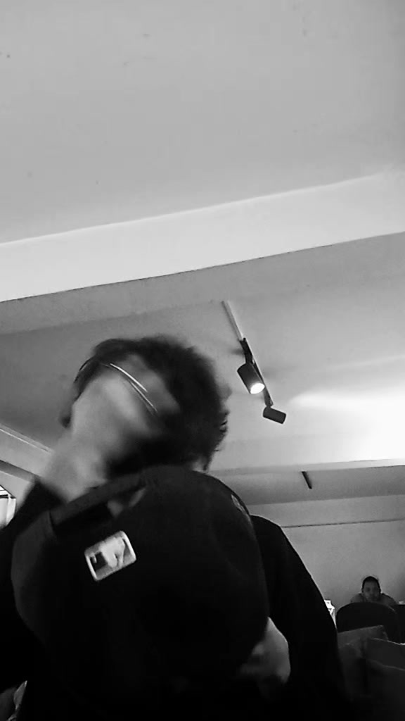 @M𝖗~🆃︎🅷︎🅰︎🅺︎🆄︎🆁︎🅴︎🅴︎🧿
