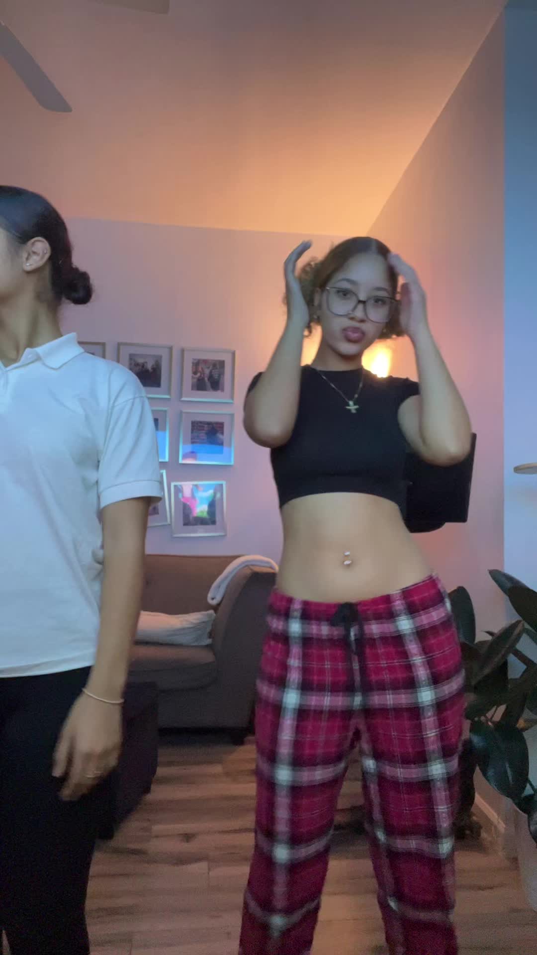 @💋
