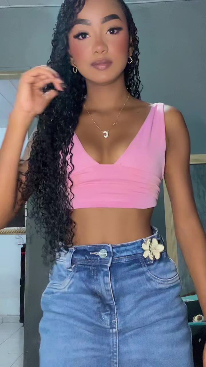 @x_clara4