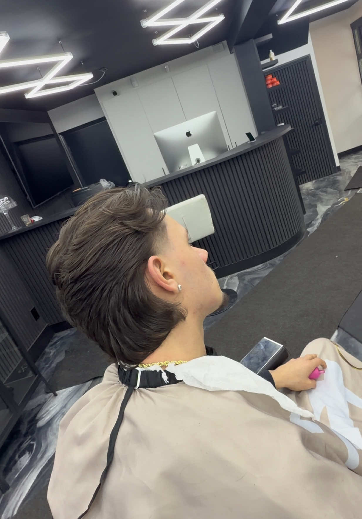 @Salon barbier BILL-K