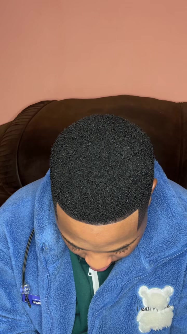 @Mohau pretty gent 🔥🥺